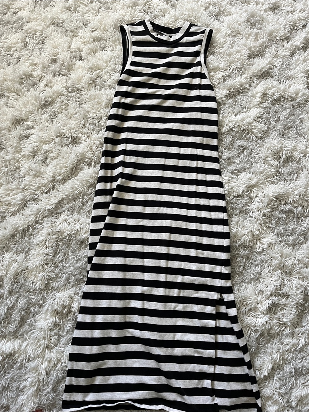 Sleeveless Black and White Striped Maxi Dress